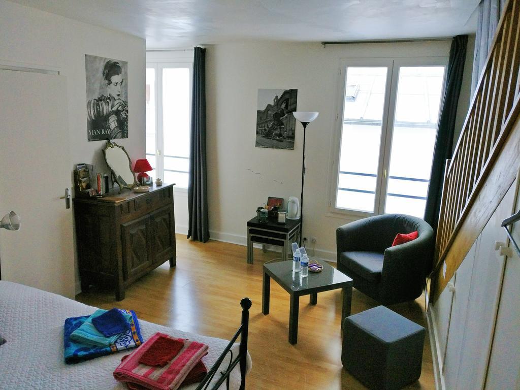 Chambre D'Hote Des Artistes Париж Екстериор снимка
